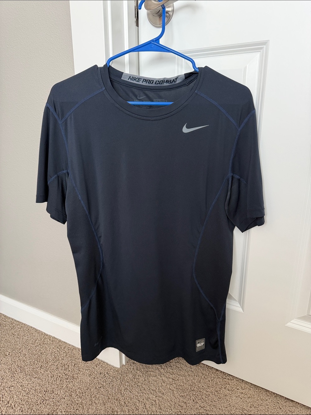 Nike Men's Black Short-Sleeve Pro Combat Performance Tee